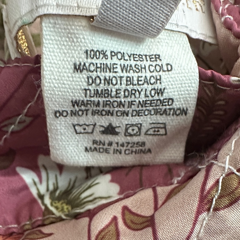 Floral Quilted Women's Jacket - Pink and Cream - Picture 11 of 11